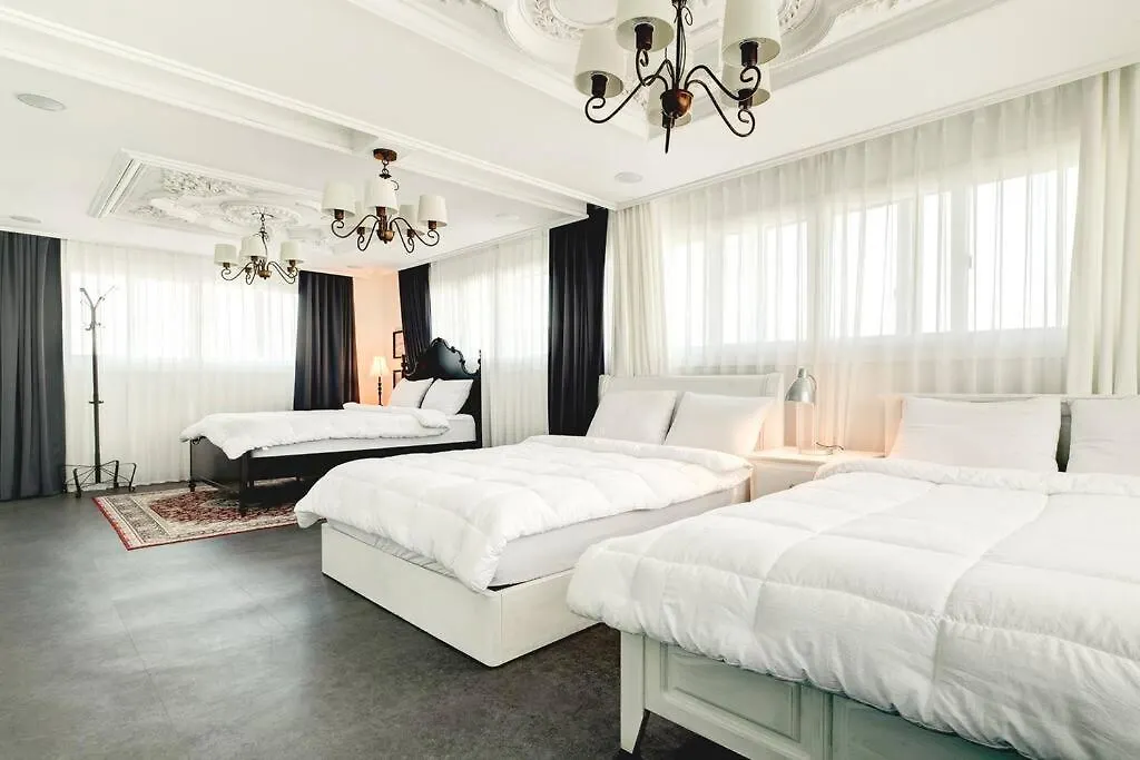 דירה סיאול Hongdae 4Bed Room House קוריאה הדרומית