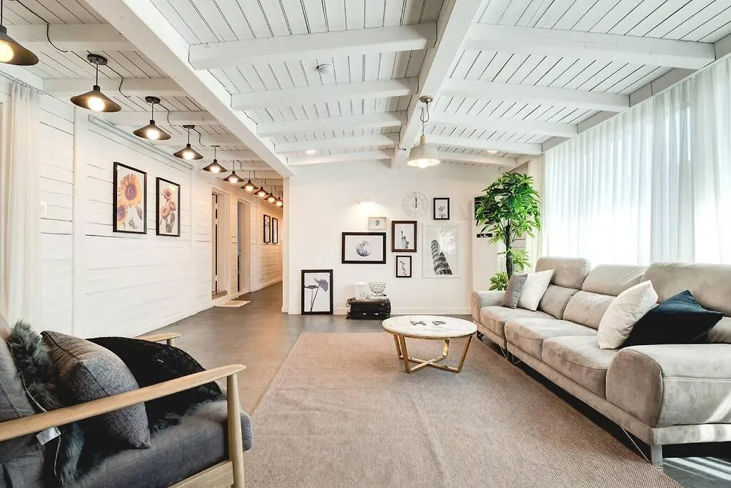 Hongdae 4Bed Room House 서울특별시 아파트